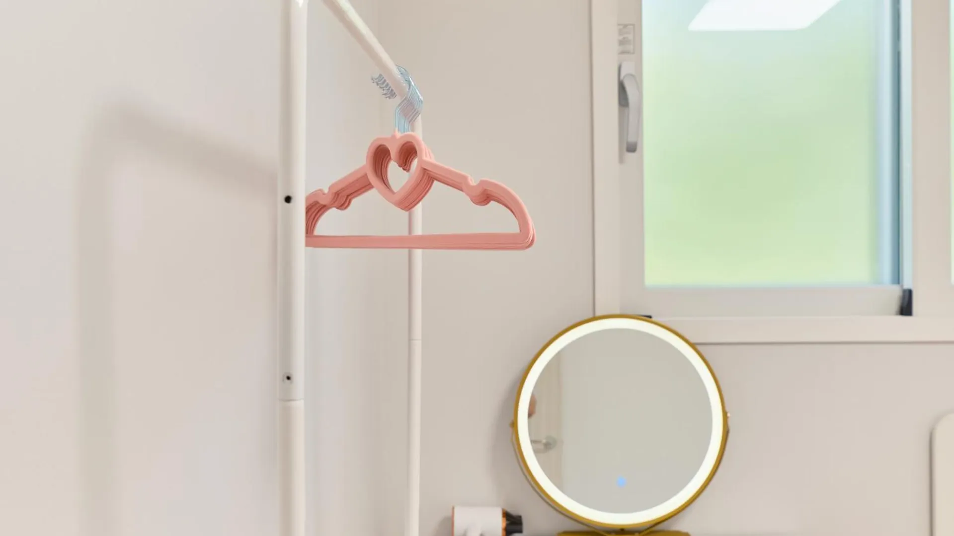 Apartment Pink Room 4 Bedroom Seoul South Korea