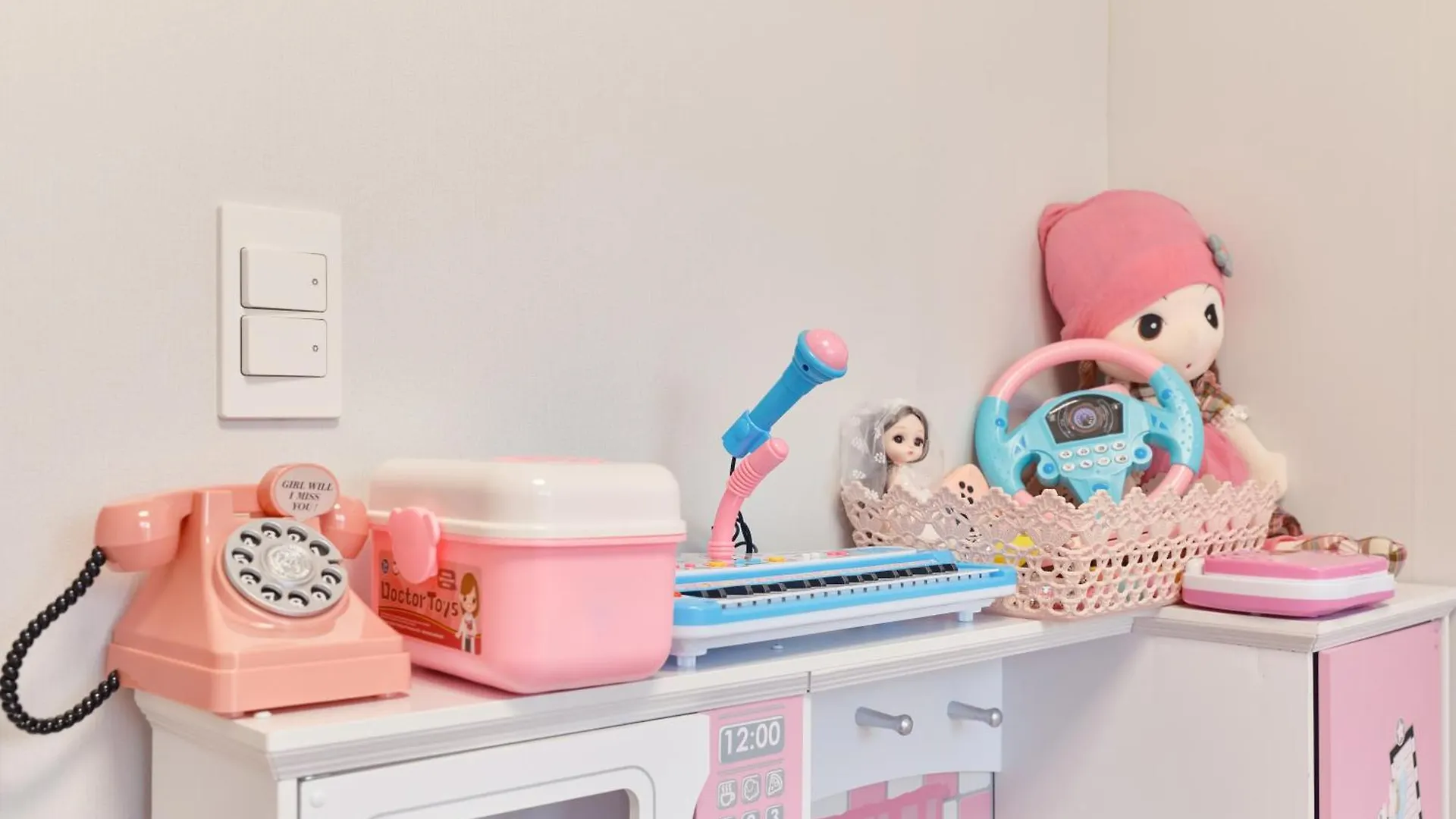 Pink Room 4 Bedroom Seoul South Korea